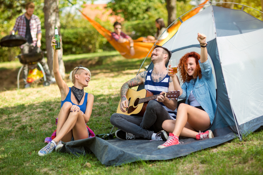 Where to find a campsite by the sea in Toulon?